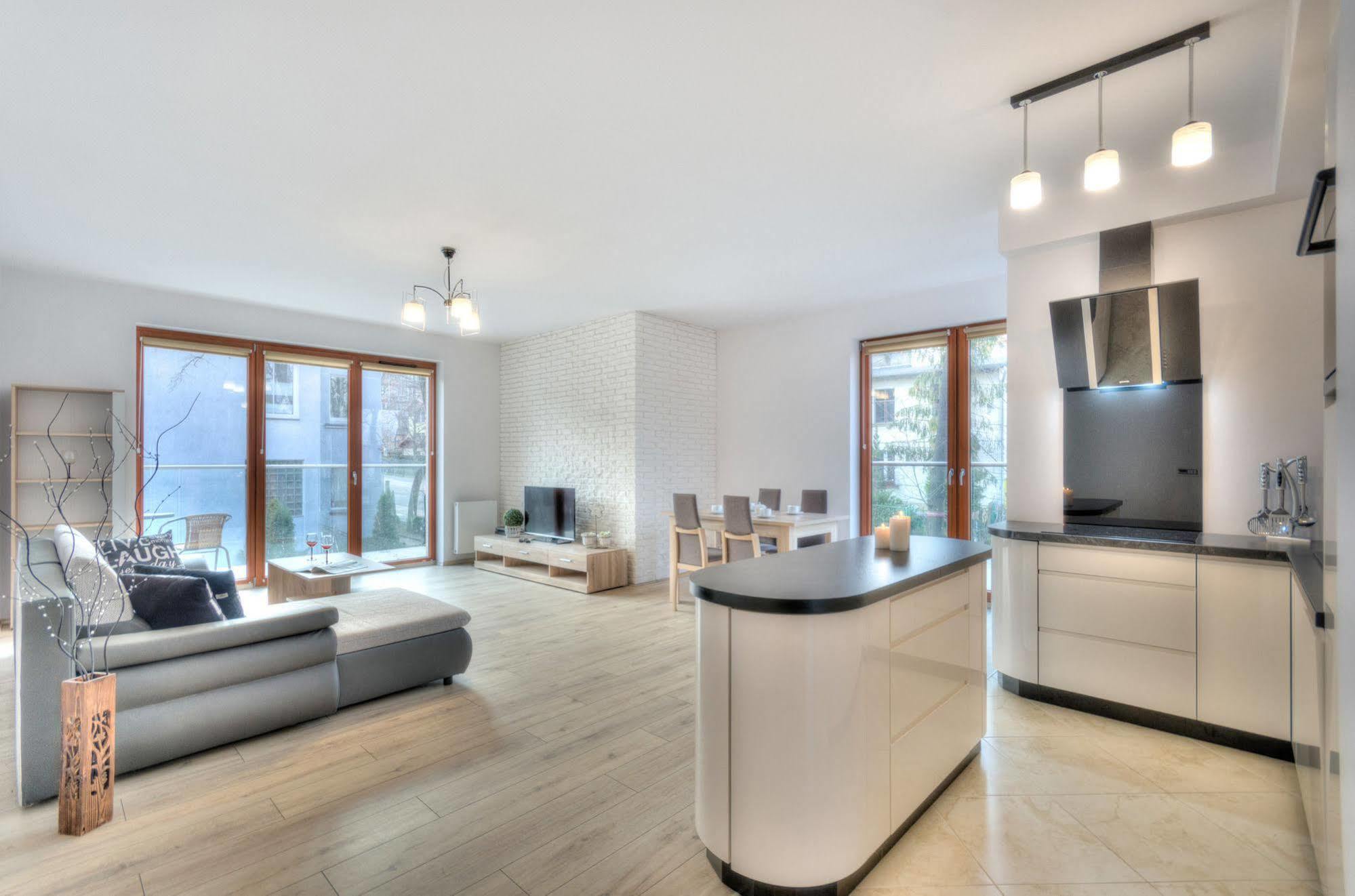 Dom & House - Apartments Sopot Kamienny Potok المظهر الخارجي الصورة
