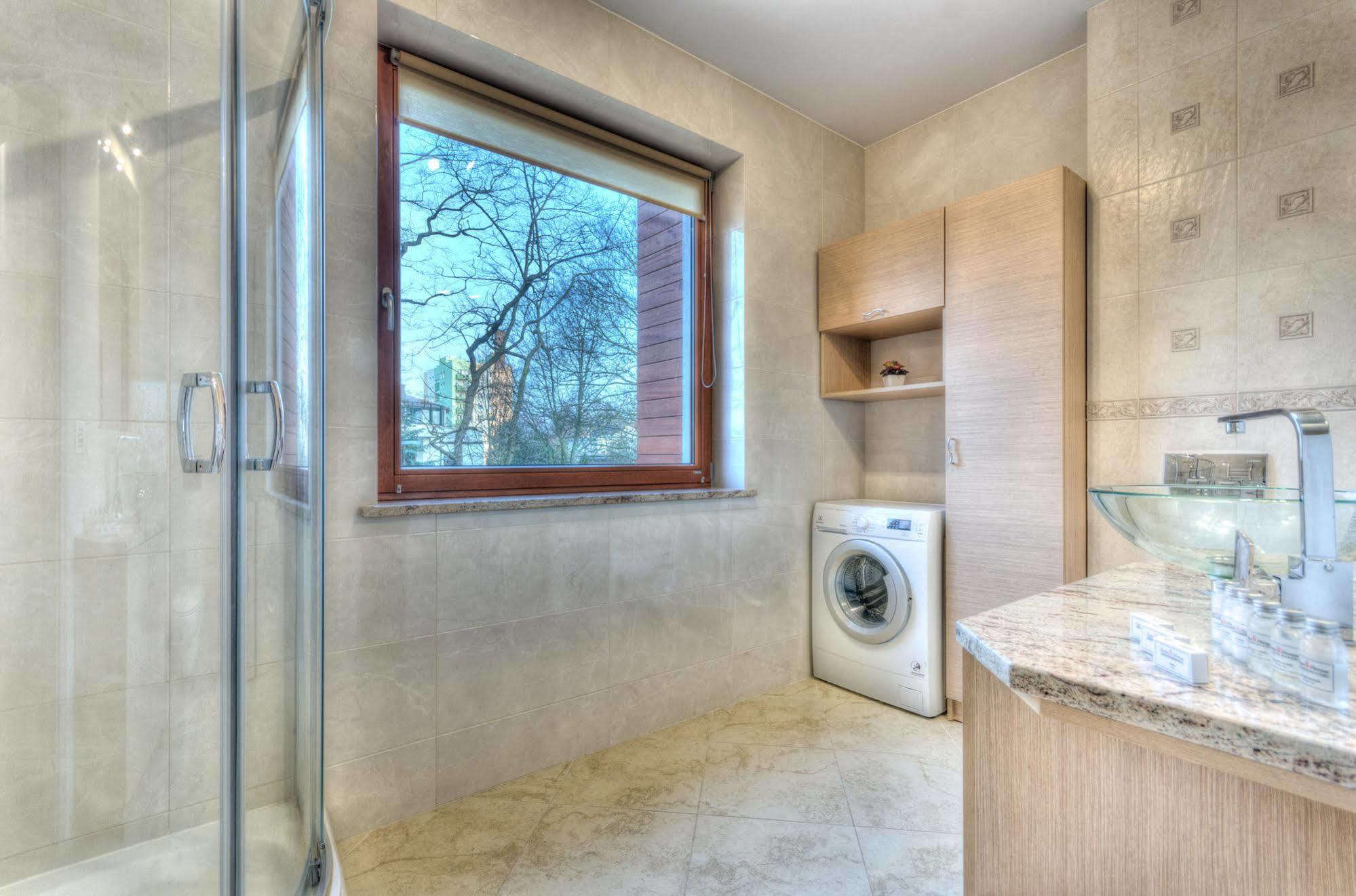 Dom & House - Apartments Sopot Kamienny Potok المظهر الخارجي الصورة